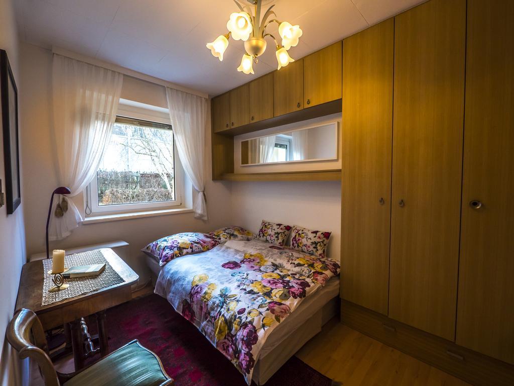 Apartment "Maria Theresia" กราซ ภายนอก รูปภาพ