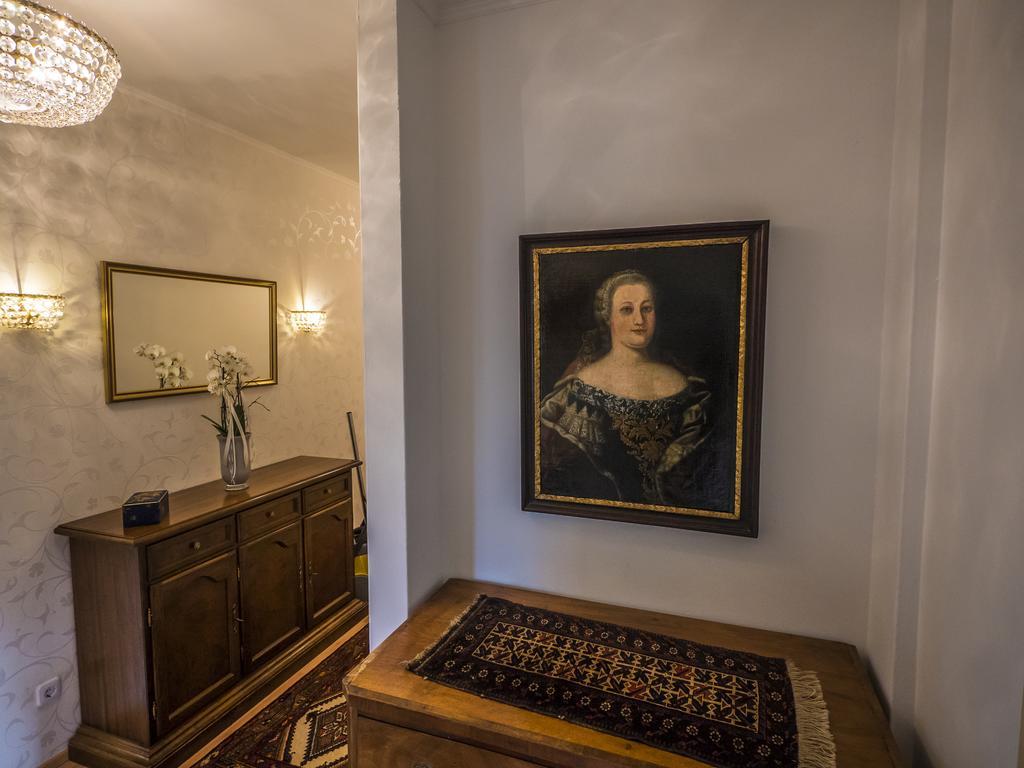 Apartment "Maria Theresia" กราซ ภายนอก รูปภาพ